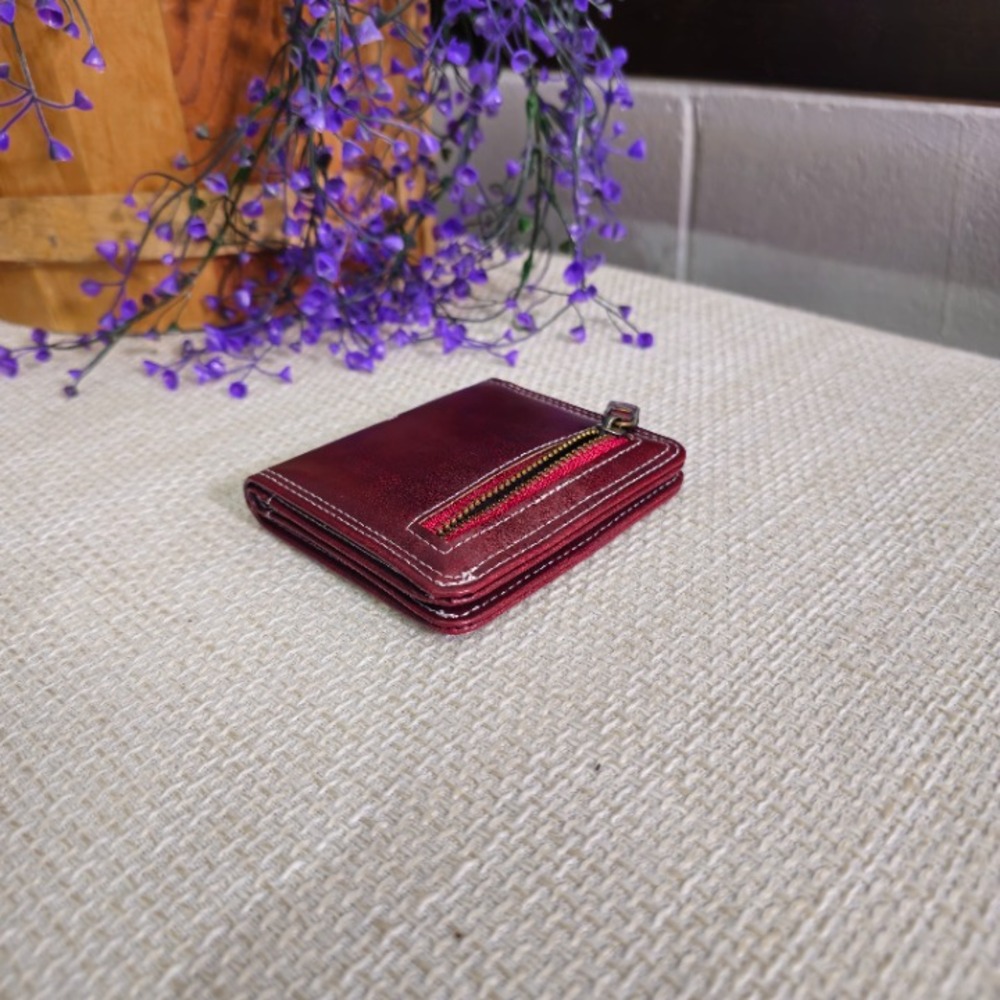 Gothic Cross Stud Bifold Snap Wallet | Burgundy | 4x4in - Picture 5 of 8